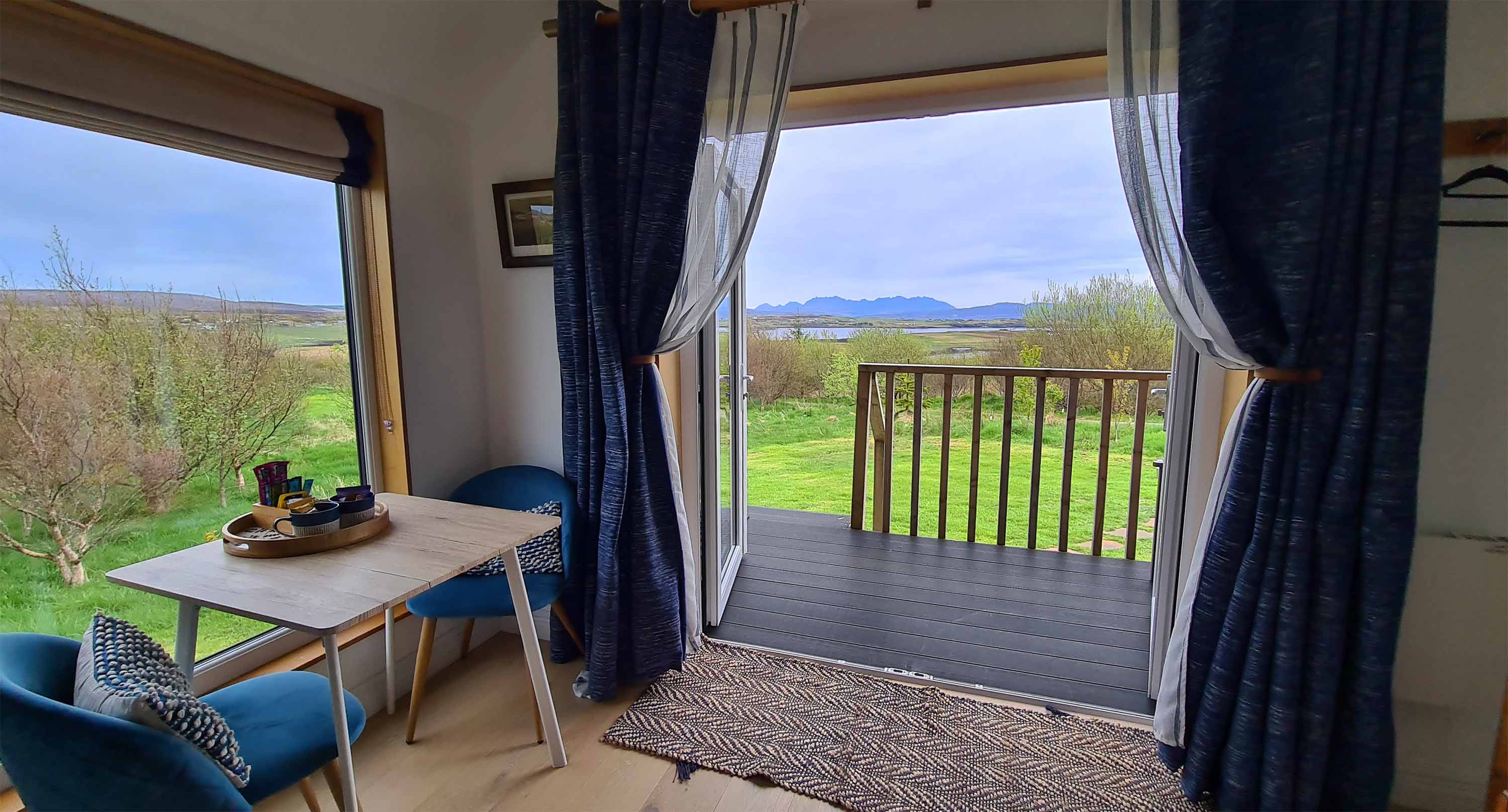 The Beach Hut offers stunning views of Dunvegan on the Isle of Skye with sea and mountain views from our self catering